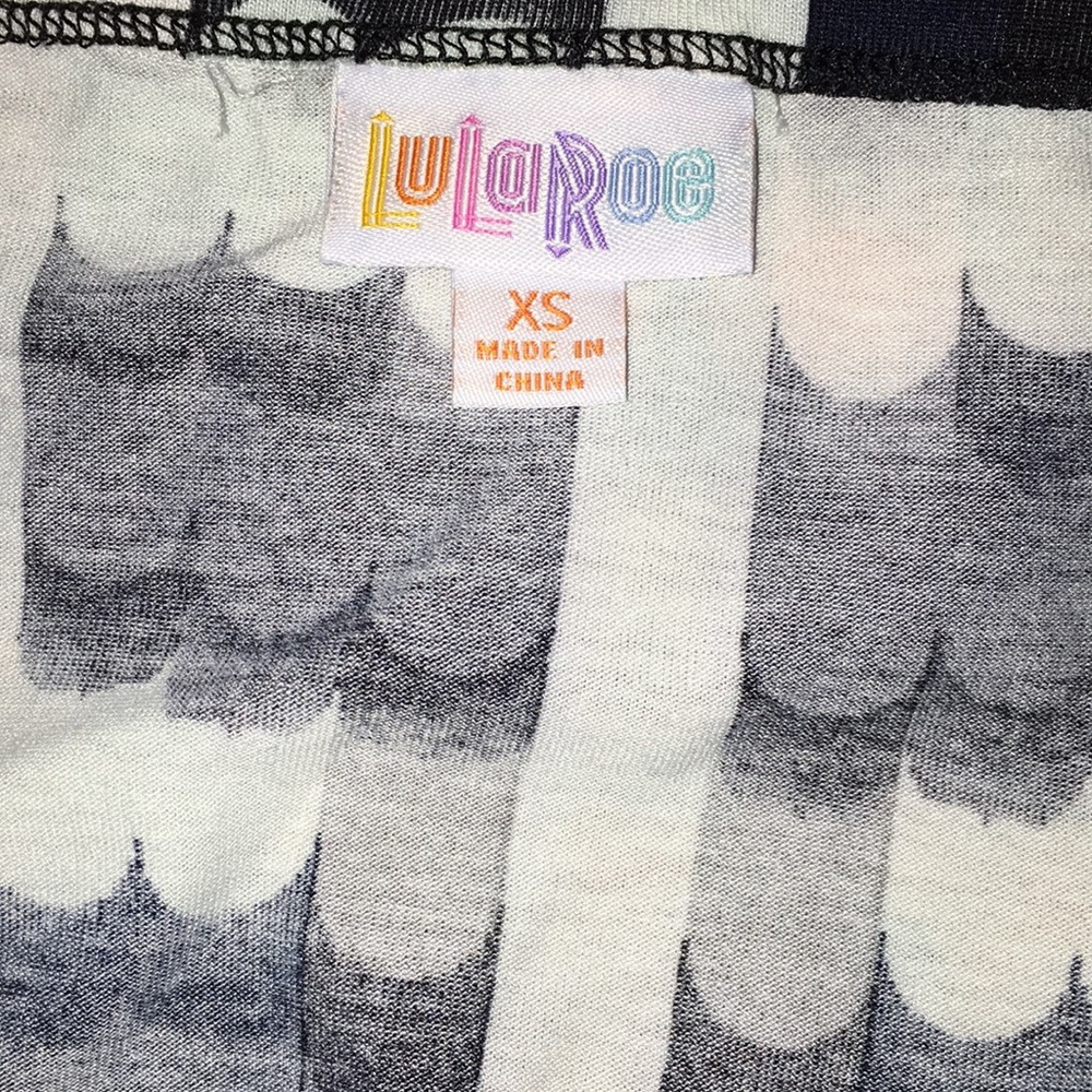 Shirts - Picture 4 of 6